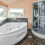 Holiday home Three-bedroom In Sydals *